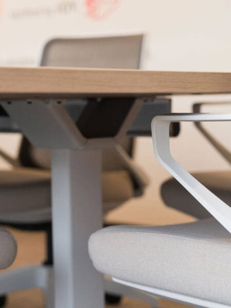 INTEROFFICE-BIOGIRLS-